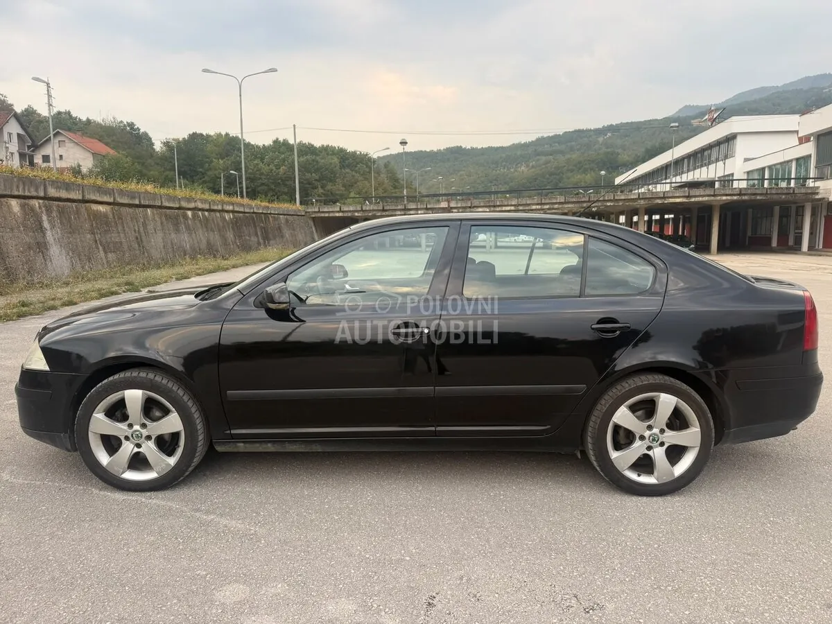 Skoda Octavia 2008 photo 2