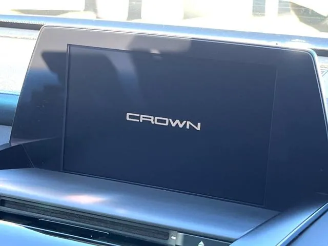 Toyota Crown 2020 photo 4