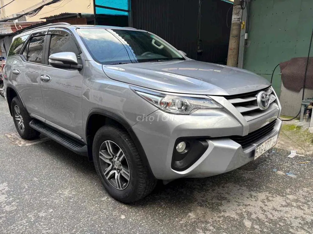 Toyota Fortuner 2016 photo 2