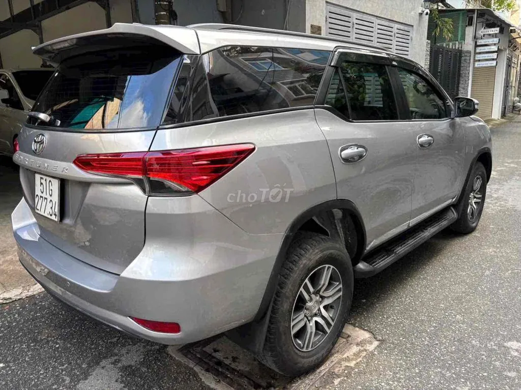 Toyota Fortuner 2016 photo 5