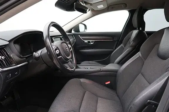 Volvo V90 Cross Country 2018 photo 4