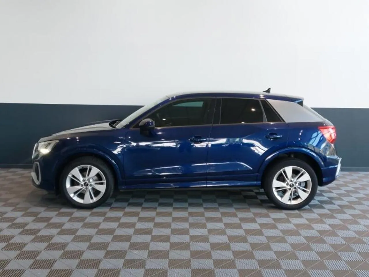 Audi Q2 2021 photo 4