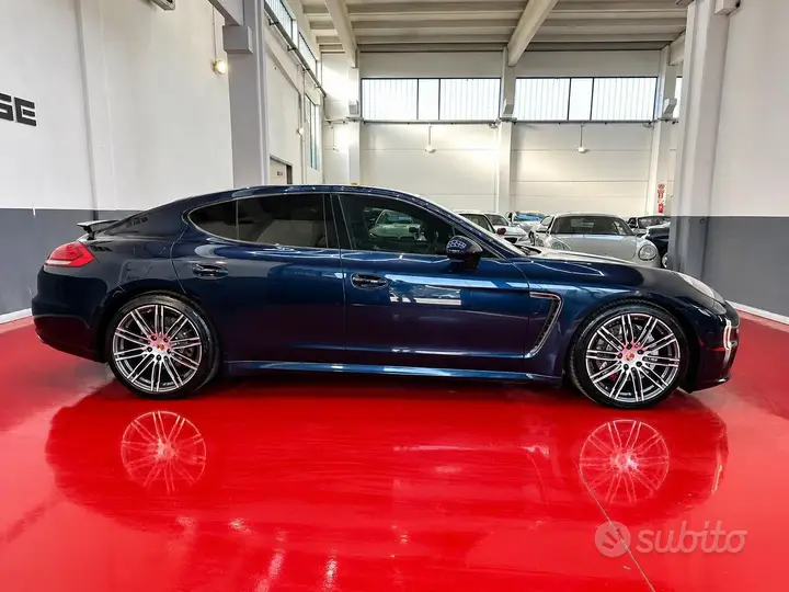 Porsche Panamera 2015 photo 5