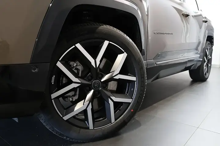 Jeep Compass 2026 photo 3