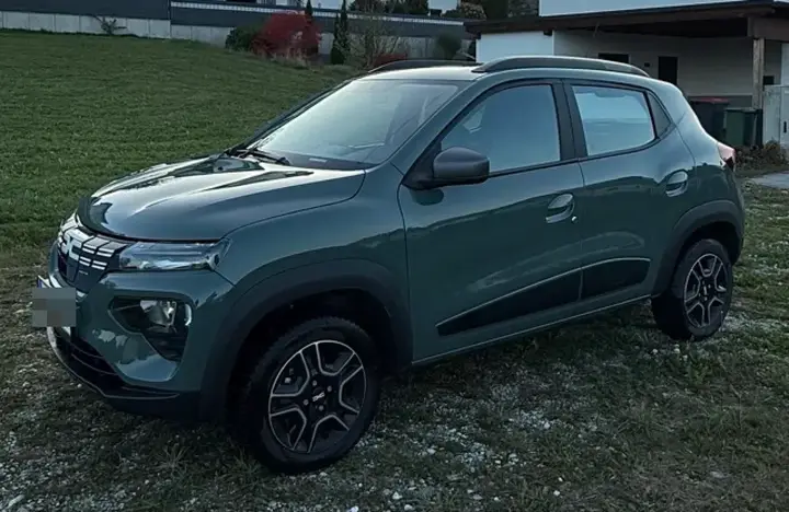 Dacia Spring 2023 photo 2