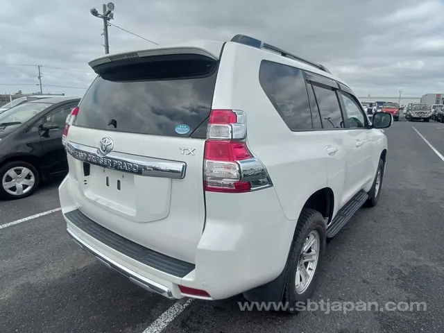 Toyota Land Cruiser Prado 2017 photo 4