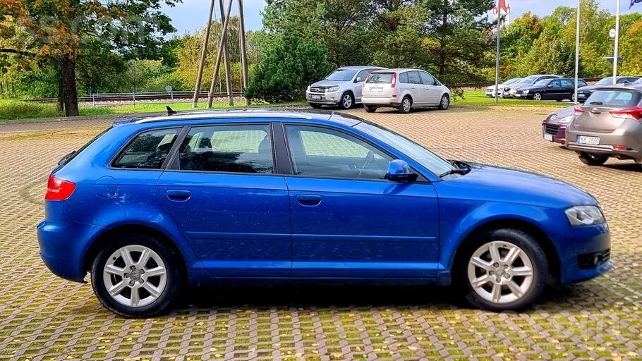 Audi A3 2009 photo 4