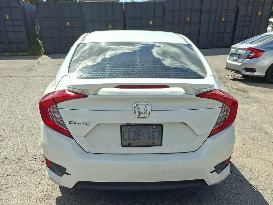 Honda Civic 2017 photo 4