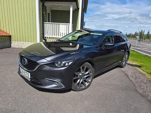 Mazda 6