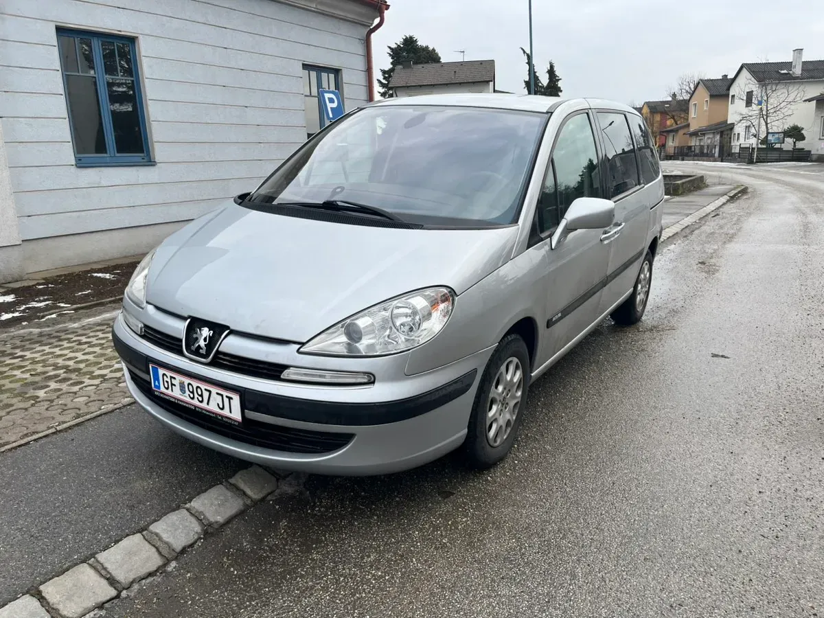 Peugeot 807