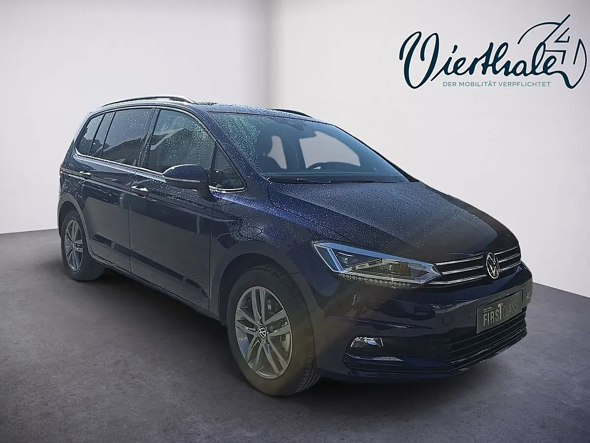 Volkswagen Touran 2026 photo 2