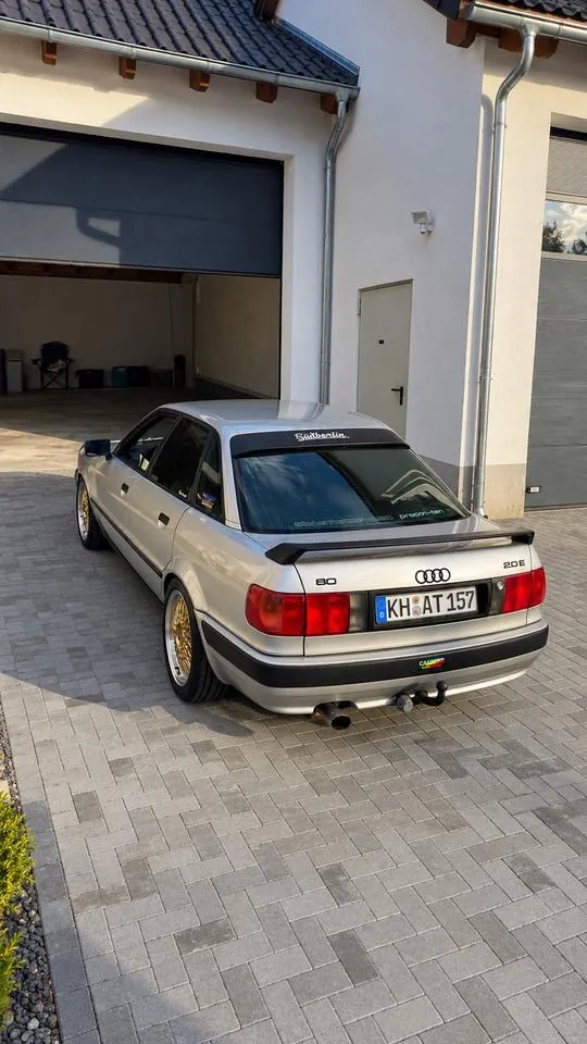 Audi 80 B4