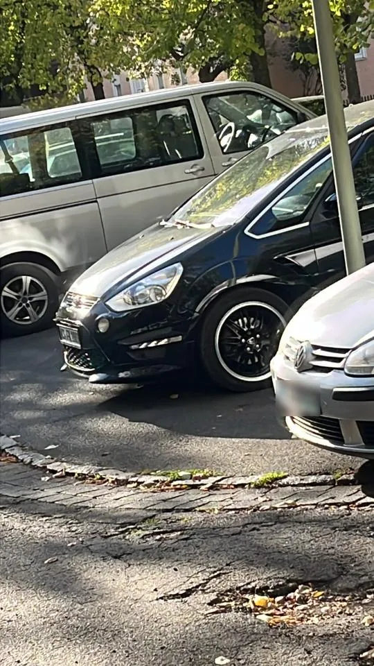 Ford S-Max