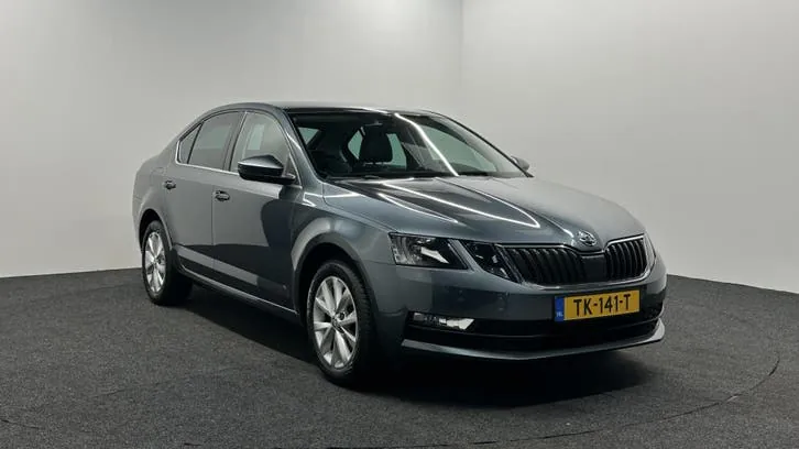 Skoda Octavia 2018 photo 3