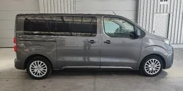 Peugeot Traveller