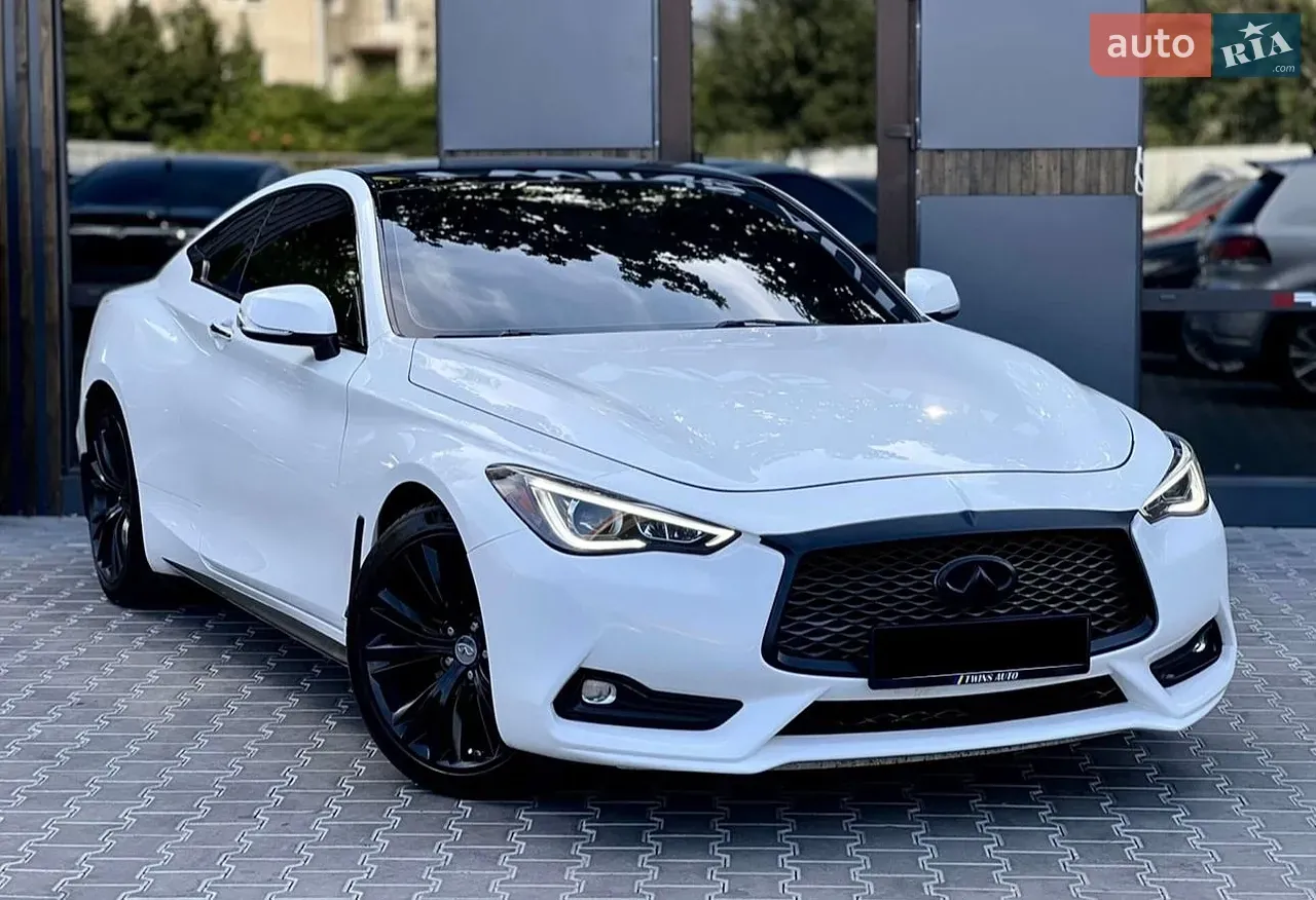 Infiniti Q60 2018 photo 2
