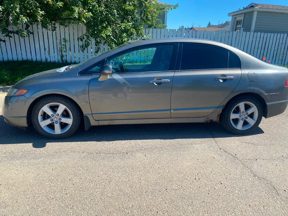 Honda Civic 2006 photo 4