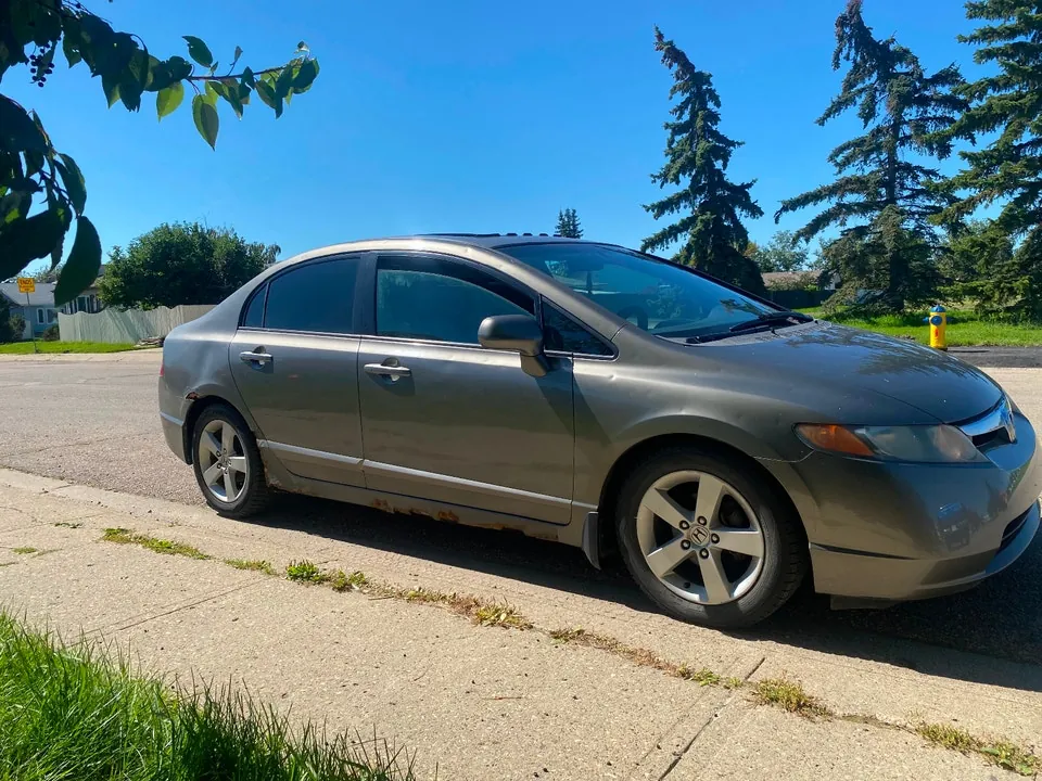 Honda Civic 2006 photo 3