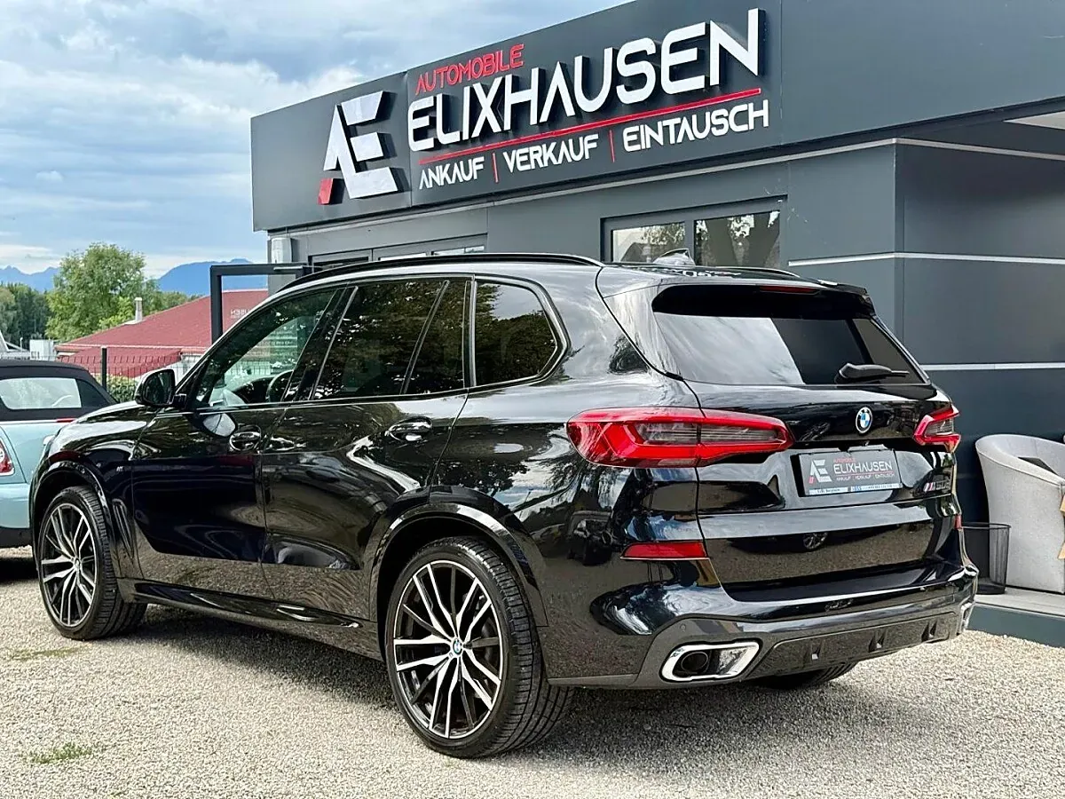 BMW X5 2019 photo 2