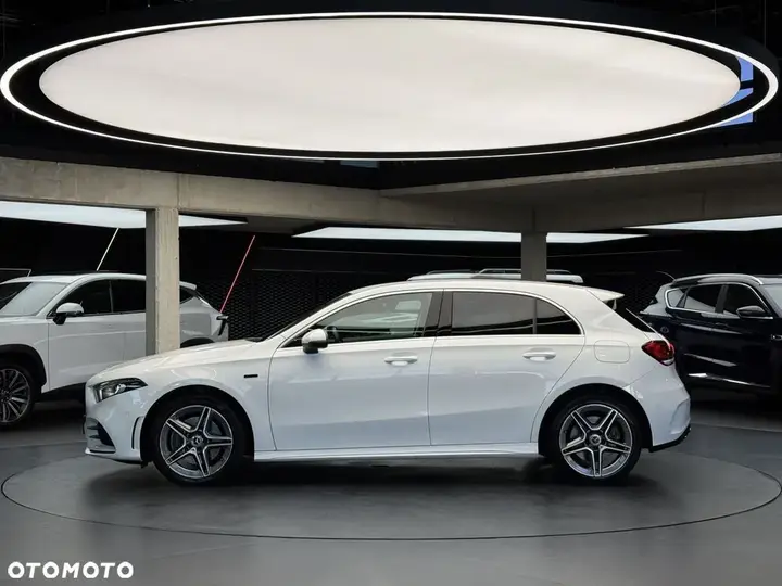 Mercedes-Benz A-Class 2020 photo 2