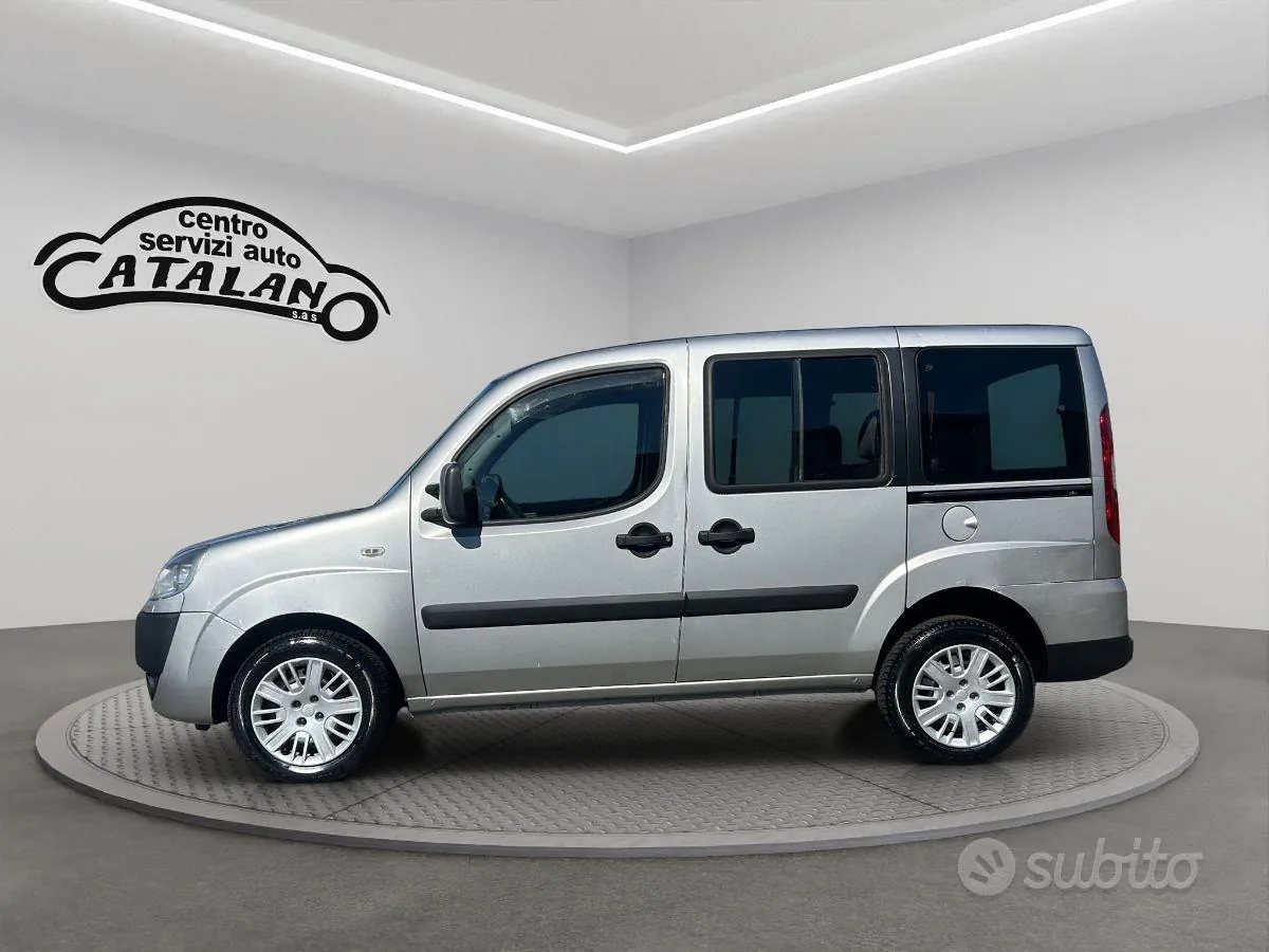 Fiat Doblò 2006 photo 2