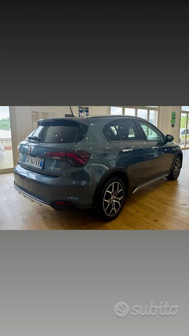 Fiat Tipo Cross 2021 photo 3