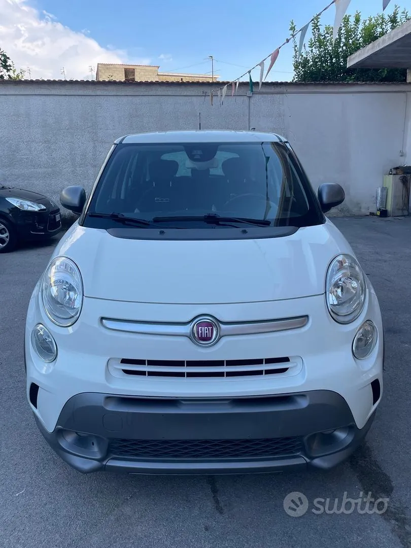 Fiat 500L 2014 photo 2