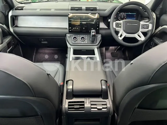Land Rover Defender 2026 photo 3