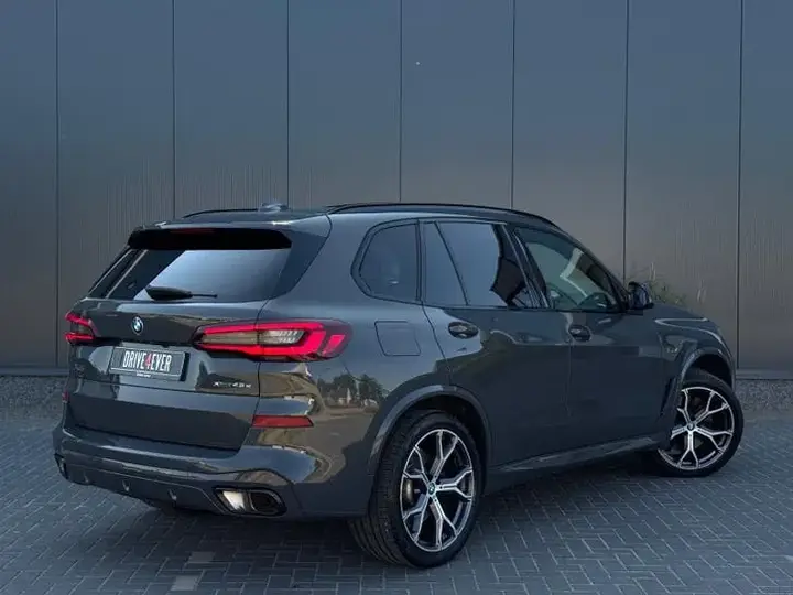 BMW X5 2023 photo 3