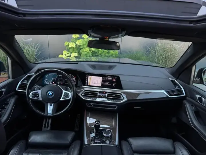 BMW X5 2023 photo 2
