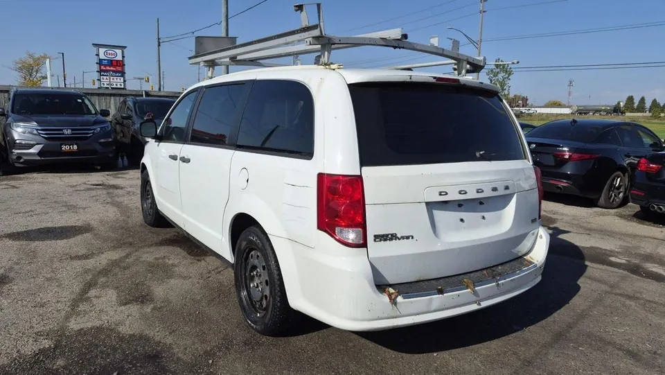 Dodge Grand Caravan 2019 photo 3
