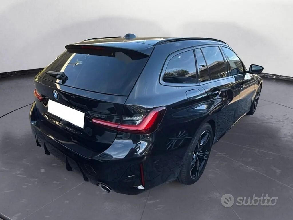 BMW 3 Series 2024 photo 4