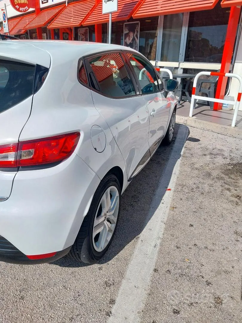 Renault Clio 2013 photo 5