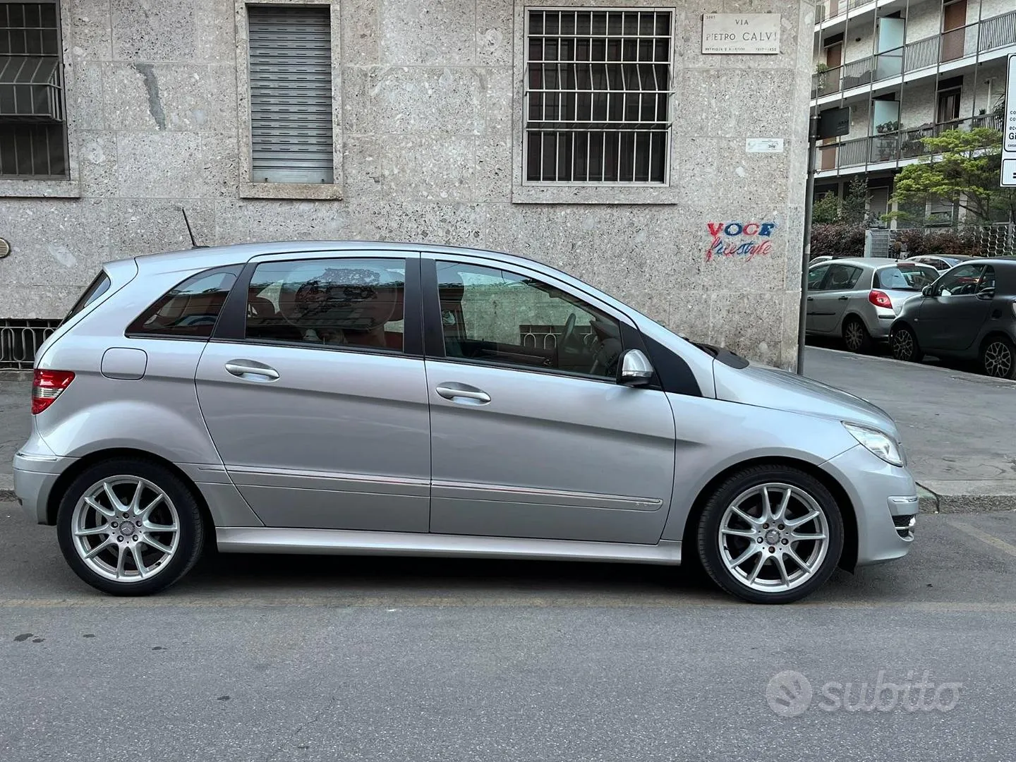 Mercedes-Benz B180 2010 photo 5
