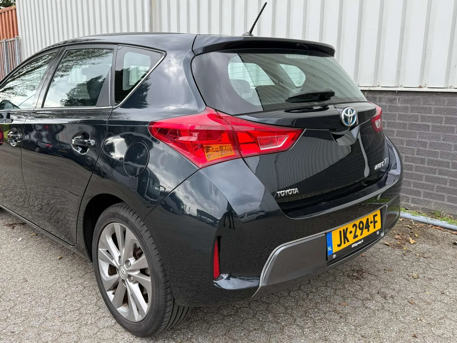Toyota Auris 2014 photo 5