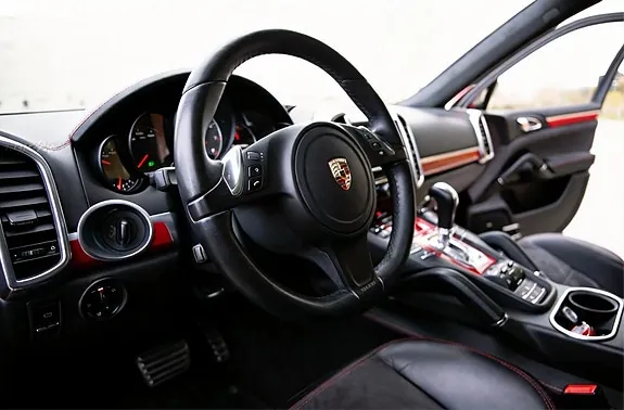 Porsche Cayenne Gts 2013 photo 5