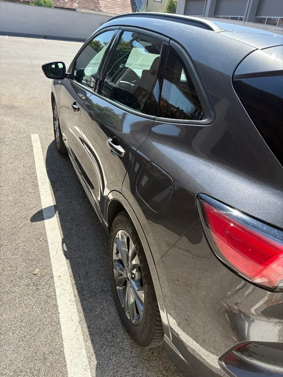 Ford Kuga 2021 photo 3