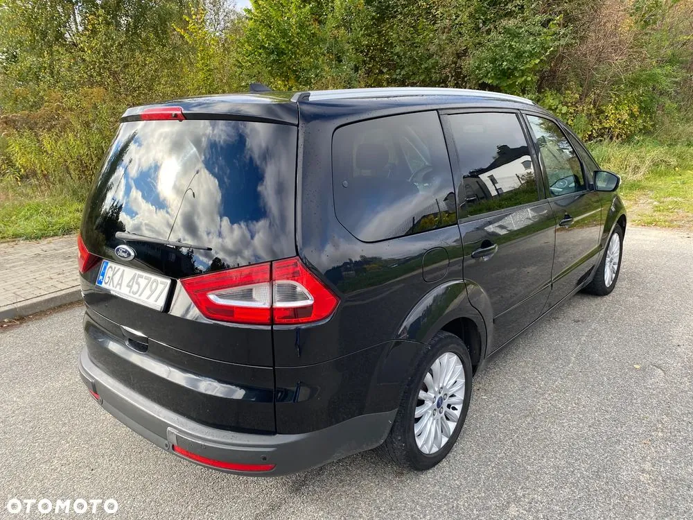 Ford Galaxy 2013 photo 3