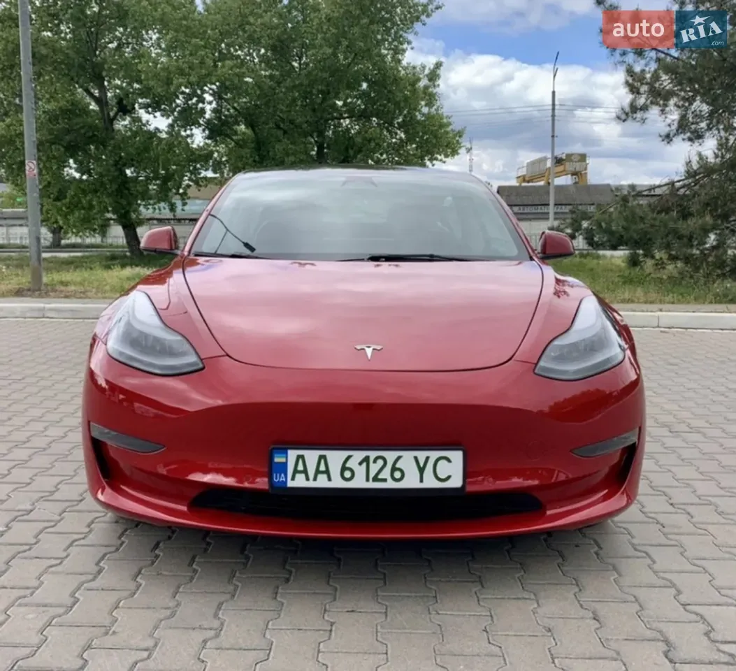 Tesla Model 3 2022 photo 3