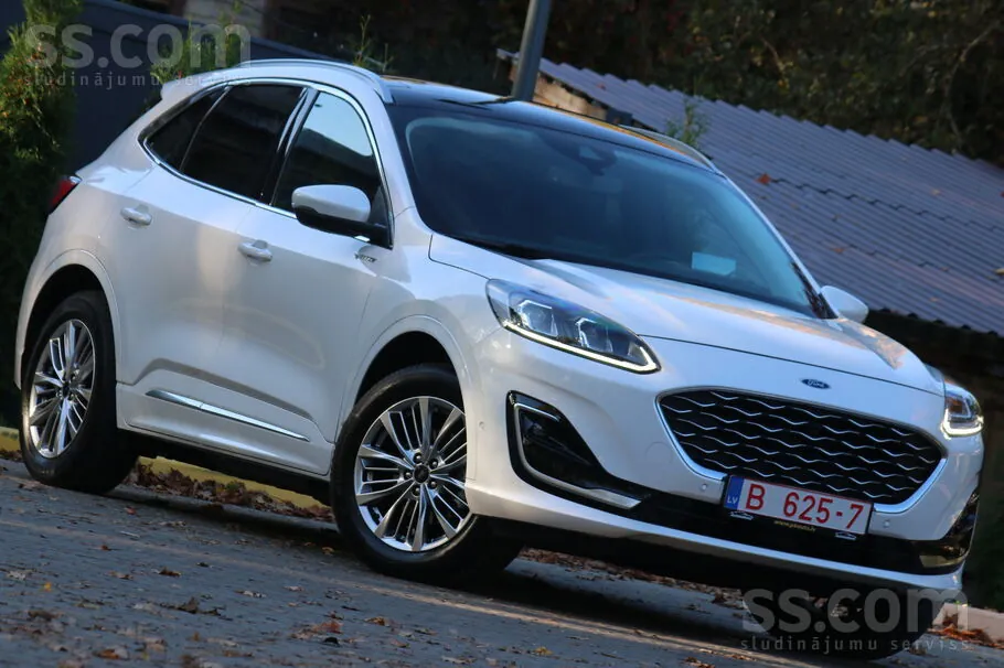 Ford Kuga 2022 photo 4