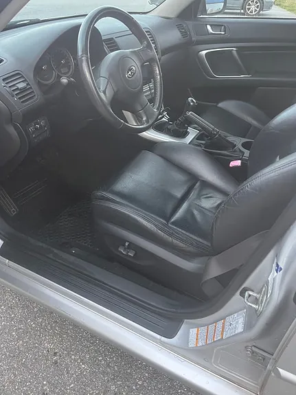Subaru Legacy 2005 photo 4