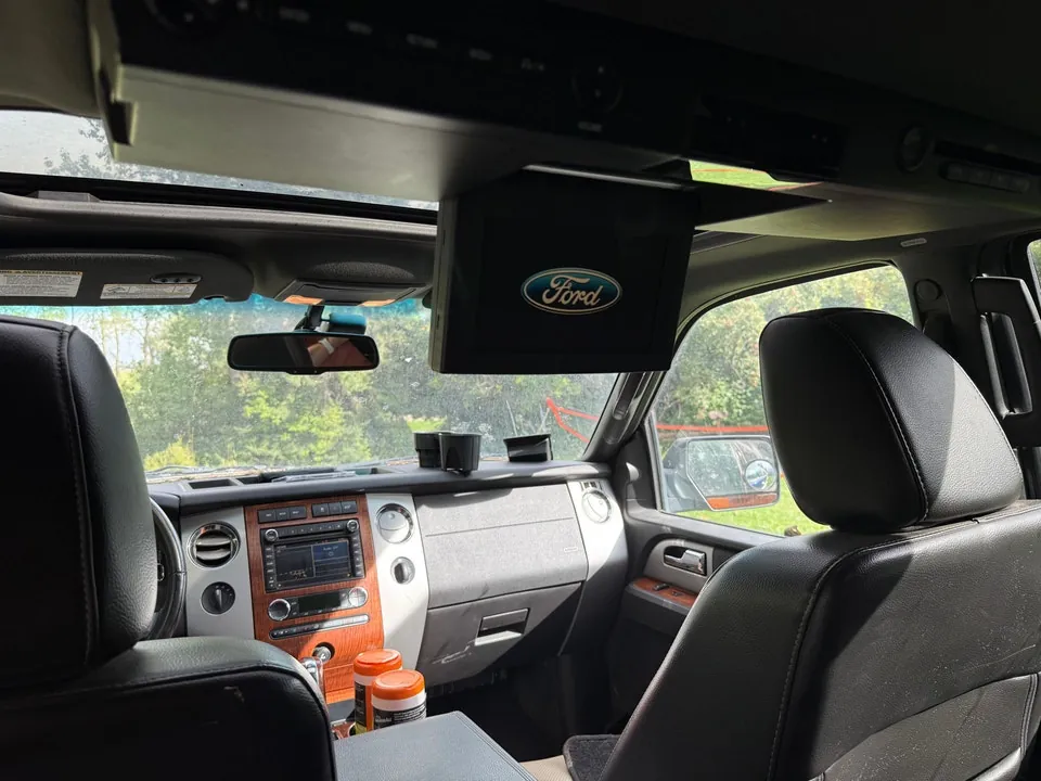 Ford Expedition 2009 photo 3