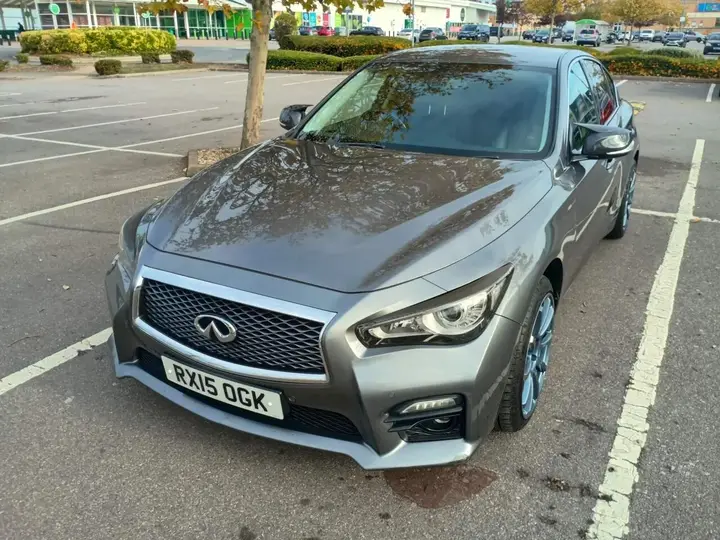 Infiniti Q50 2015 photo 2
