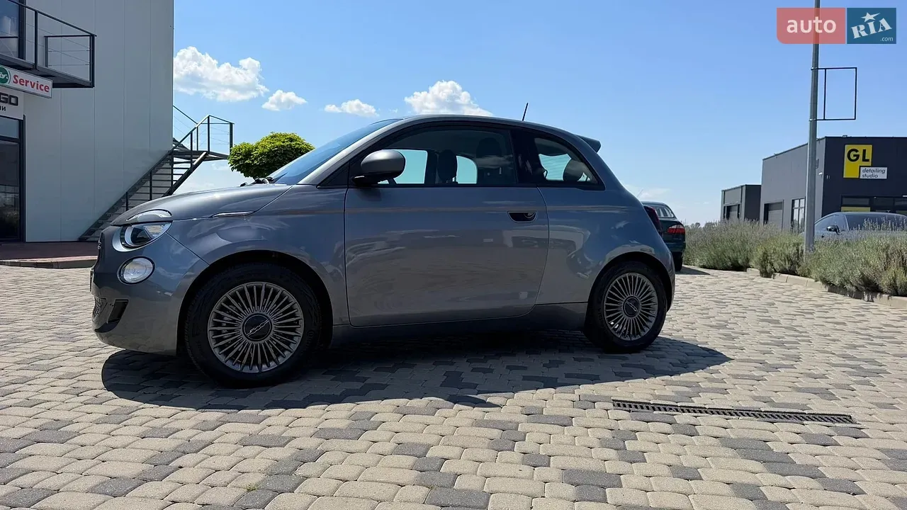 Fiat 500E 2021 photo 3