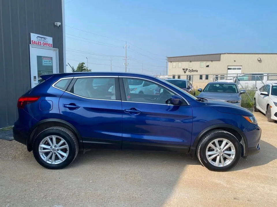 Nissan Qashqai 2018 photo 4