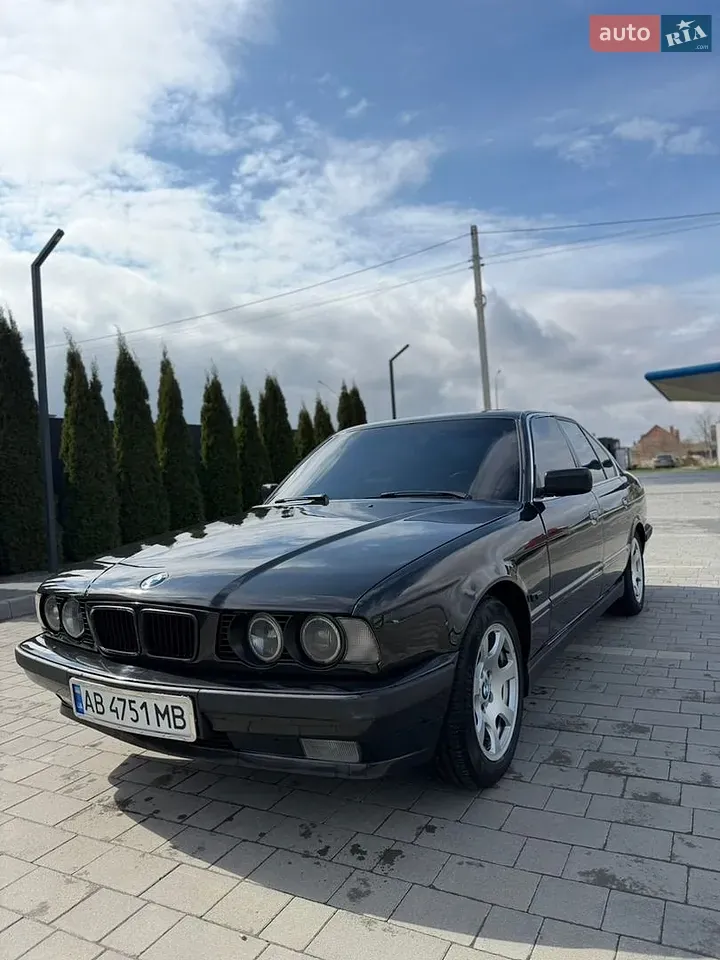 BMW 5 Series 1995 photo 3