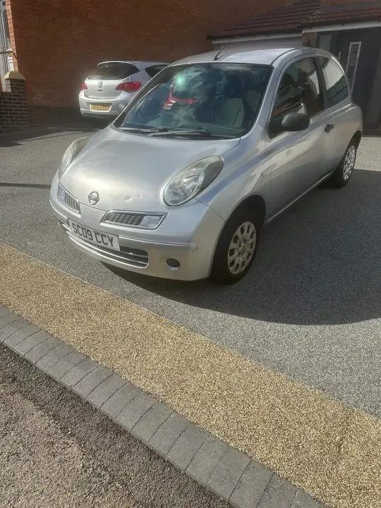 Nissan Micra 2009 photo 4