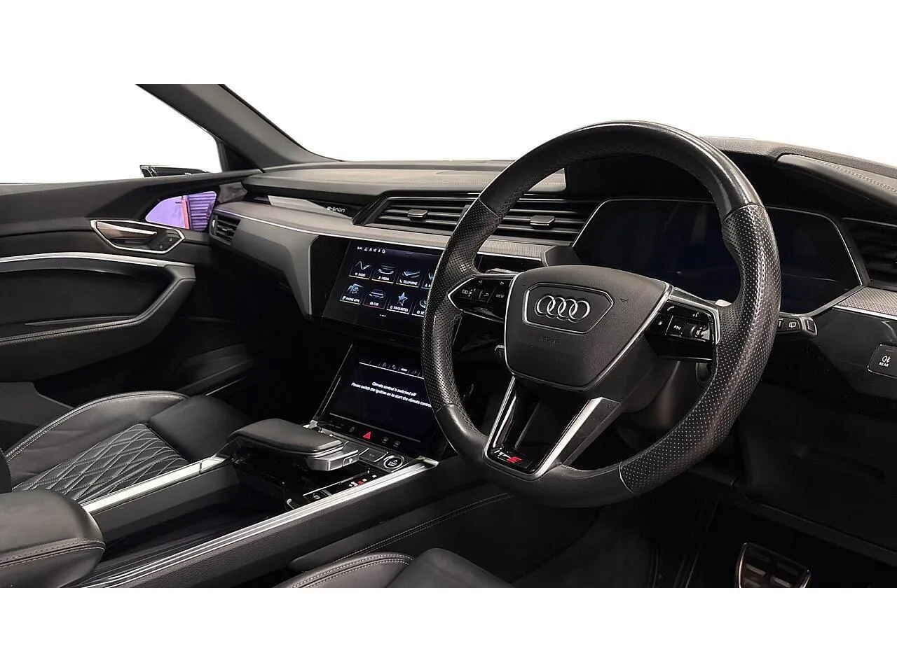 Audi Q8 E-Tron 2023 photo 4
