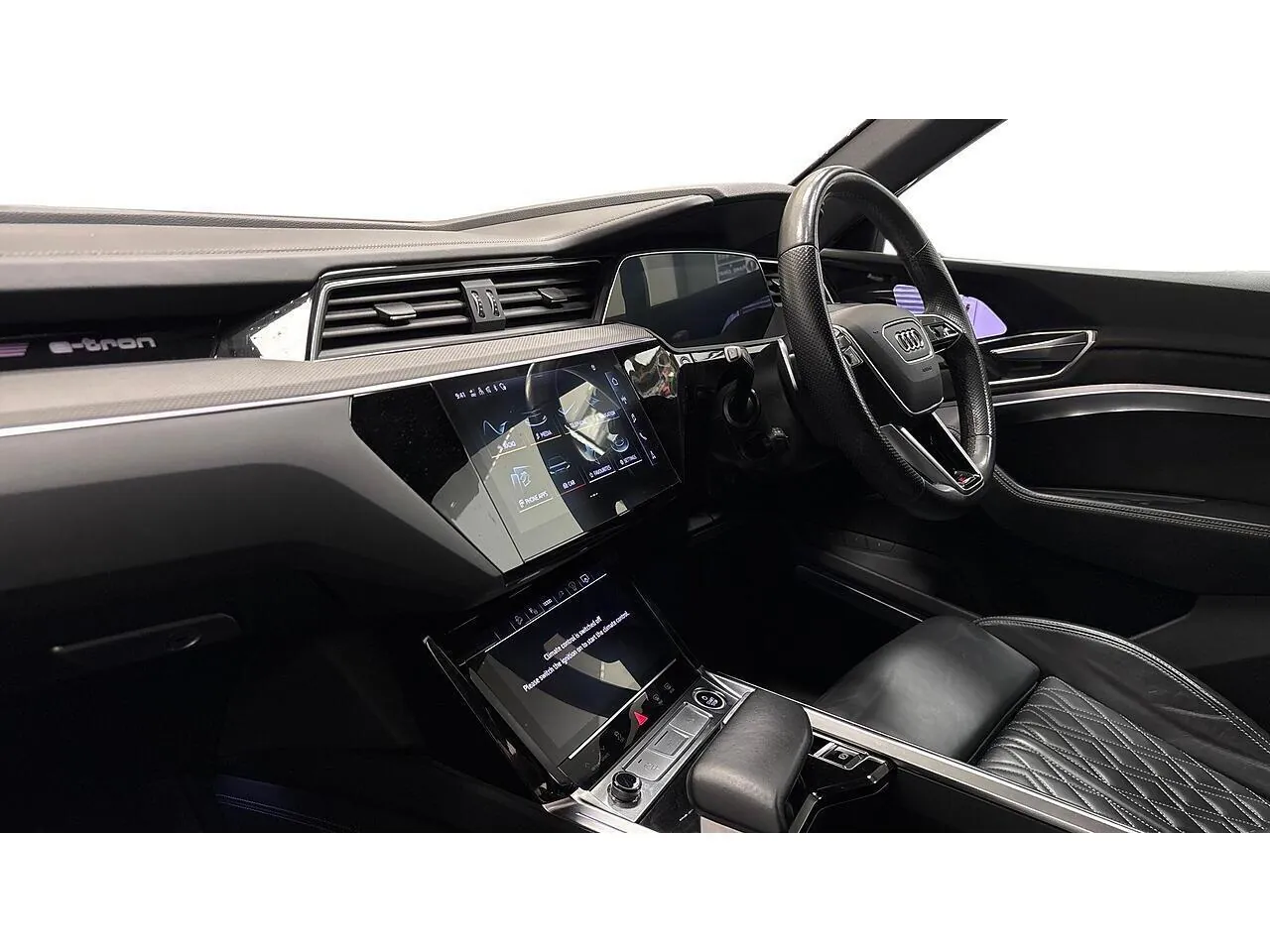Audi Q8 E-Tron 2023 photo 5
