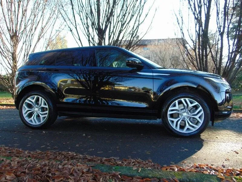 Land Rover Range Rover Evoque 2020 photo 3